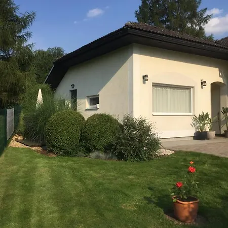 Studiovy Apartman V Zahrade Police nad Metují Exterior photo