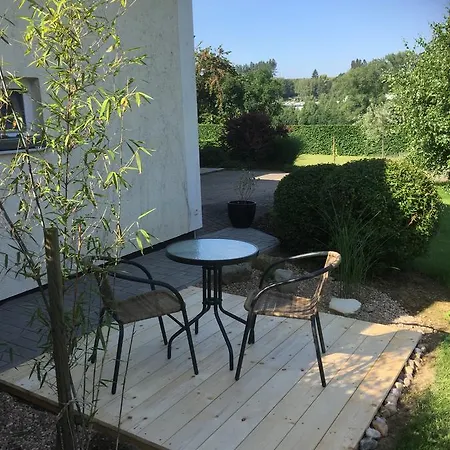 Studiovy Apartman V Zahrade Police nad Metuji Exterior photo