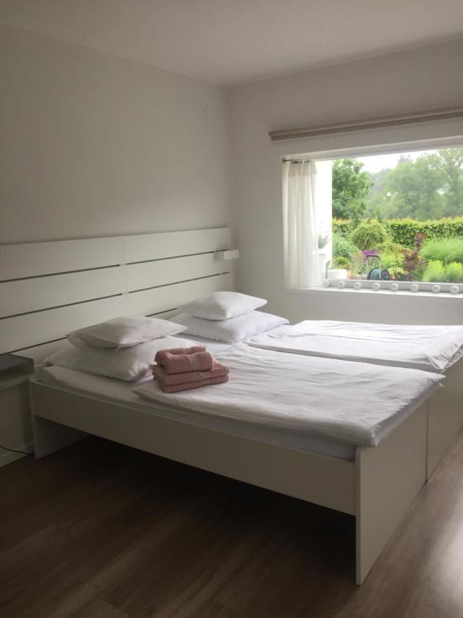 Apartment Studiovy V Zahrade Police nad Metuji